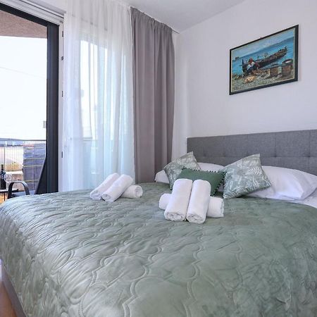Apartment Garden ซาดาร์ ภายนอก รูปภาพ