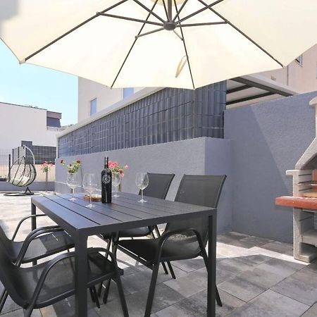 Apartment Garden ซาดาร์ ภายนอก รูปภาพ