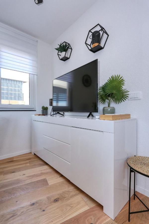 Apartment Garden ซาดาร์ ภายนอก รูปภาพ